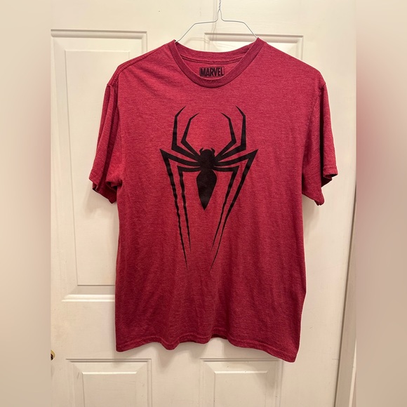 Marvel Ultimate Spiderman Video Game Comic T-Shirt Mens Size Large Red - Picture 2 of 4